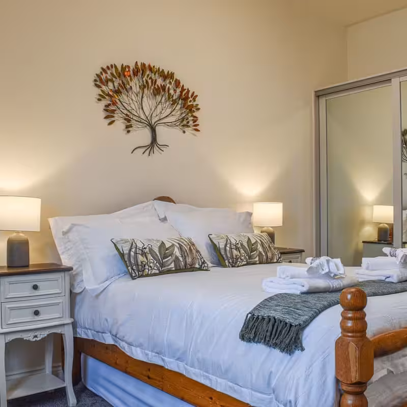 Double Bedroom with Sea Views...